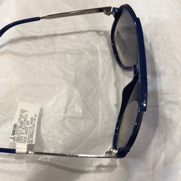 Guess dark blue frame shield style brow‎ bar sunglasses new